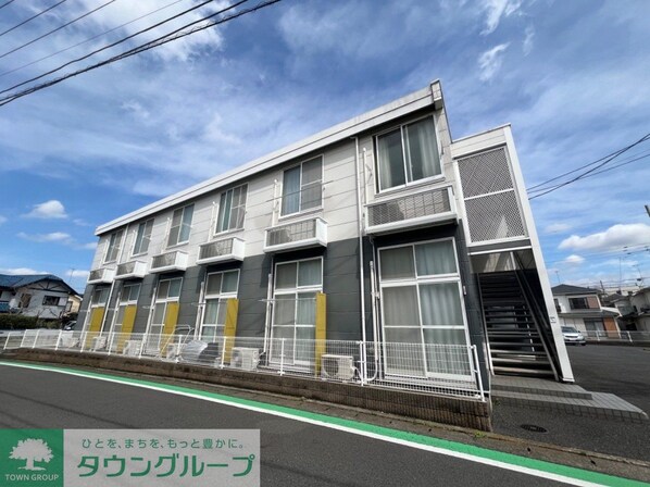 レオパレスアンジェリークIIIの物件外観写真